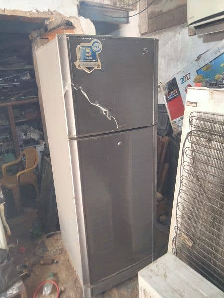 PEL fridge 18cum 5year used 2