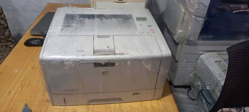 HP Laserjet A3 Size Printer 5200 1