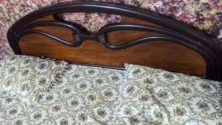 bed set and dressing table wooden 0