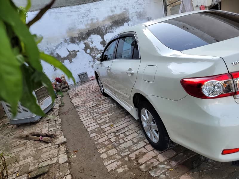 Toyota Corolla Altis 2012 9