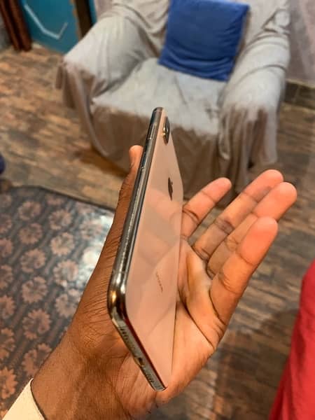 iPhone Xsmax 64 gb water pack 10/10 1