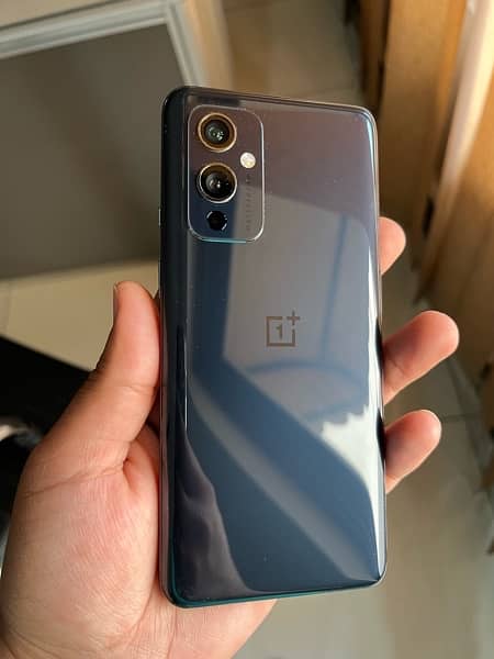 OnePlus 9 5G 8/128 0