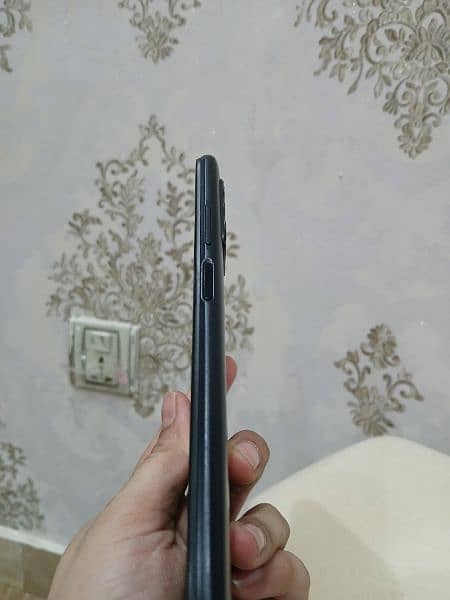 Redmi 9t (4/128) 6