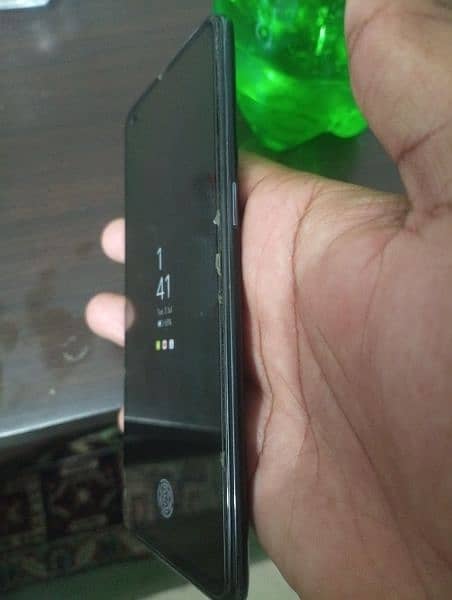 Oppo F17 pro full Box 8/128 2