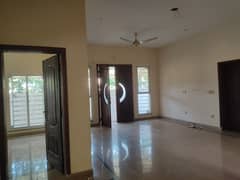 10 Marla Independent House Available For Rent 0