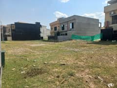 Behria Town Phase 8 Umar block 30/60 Plot For Sale Investor Price