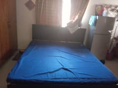 King bed with from mattress