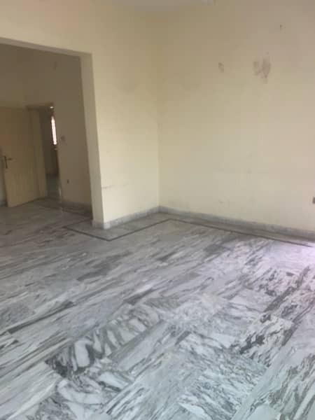 Independent Upper Portion House Fir Rnt In Yousaf ColonyChklala Schme3 6