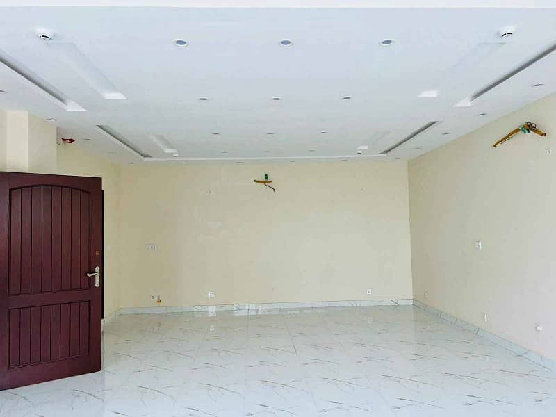 4 Marla 3rd Floor available for rent in dha Phase 6 4