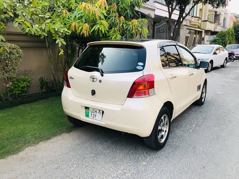 Toyota Vitz 2005 3