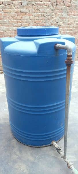 Water Tank 200 Gallon 2