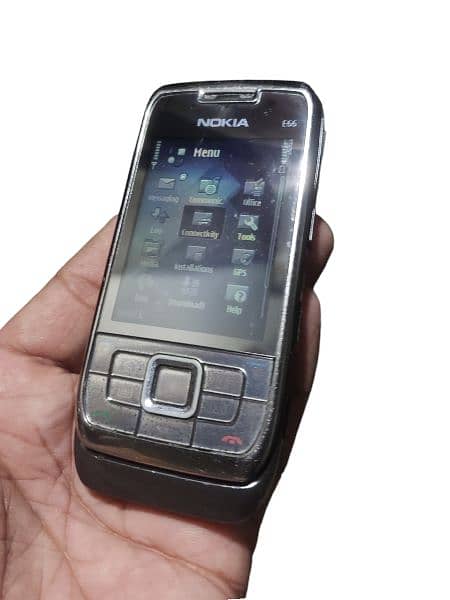 Nokia E66 slider 1