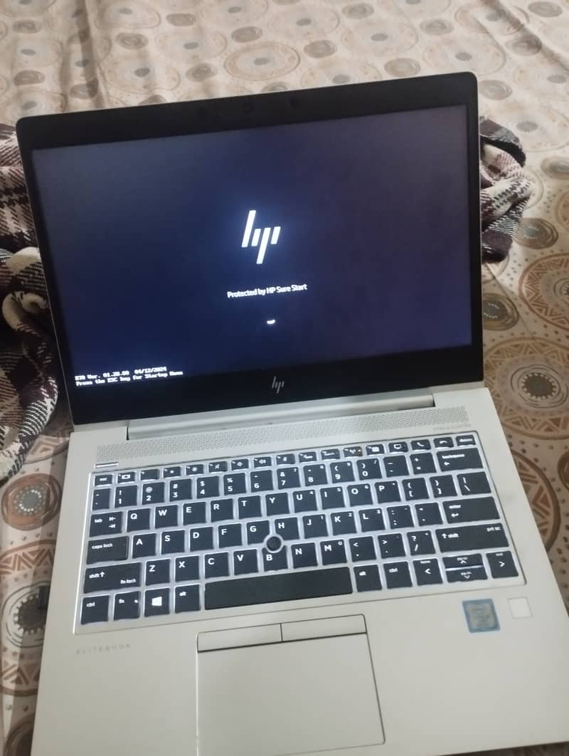 Hp elitebook with core i5 8th gen, 10 months warranty 1