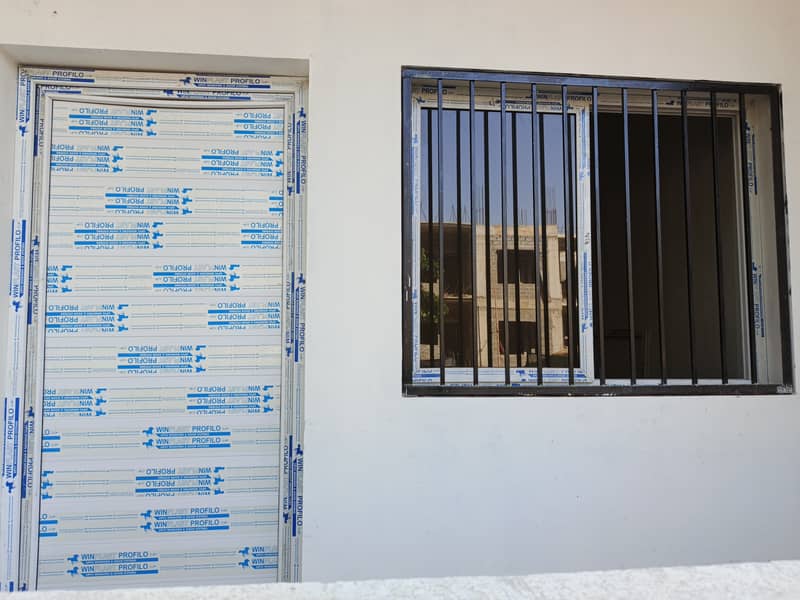 Modern Aluminium Window/Aluminum Doors/Windows & Partitions 16