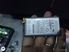 Samsung S10 battery