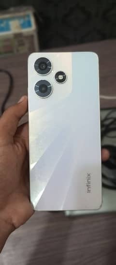 INFNIX HOT 30. Rs  27000  WHITE COLOR