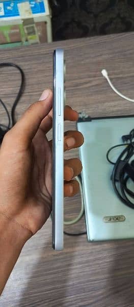INFNIX HOT 30. Rs  26000  WHITE COLOR 2