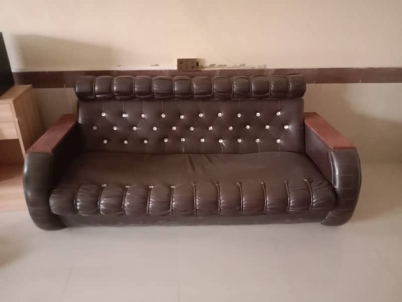 FULL NEW COMFORTABLE SOFAS 1