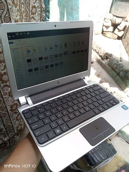 HP window 10 Pro laptop for sale 6gb Ram 320 GB memory 12