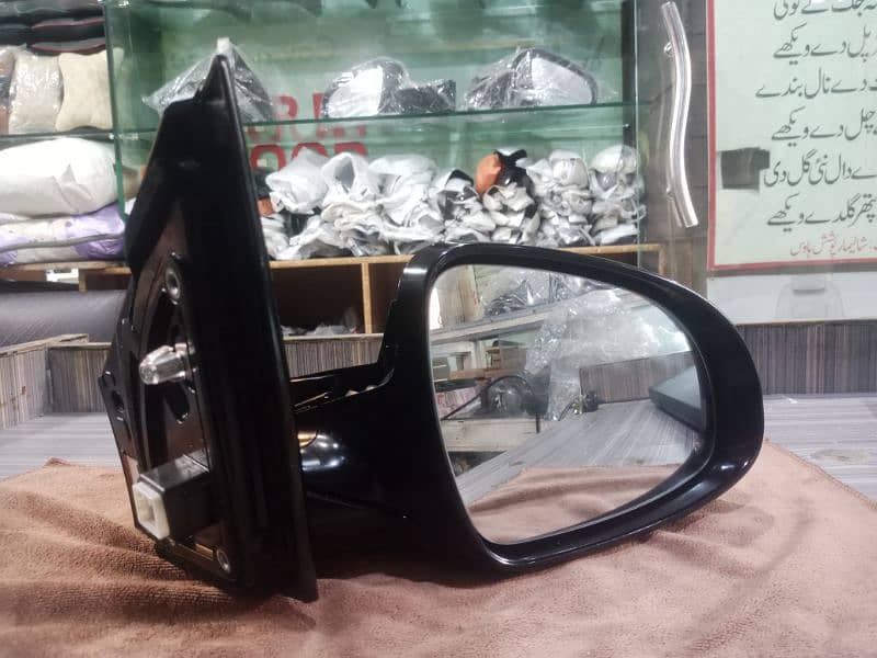 KIA SPOTAGE SIDE MIRROR.    1pes 2