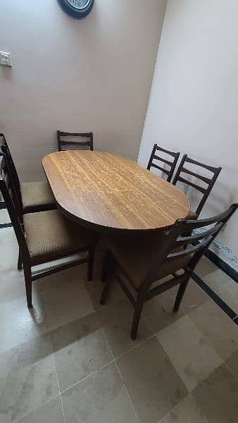 Dining Tables. 2