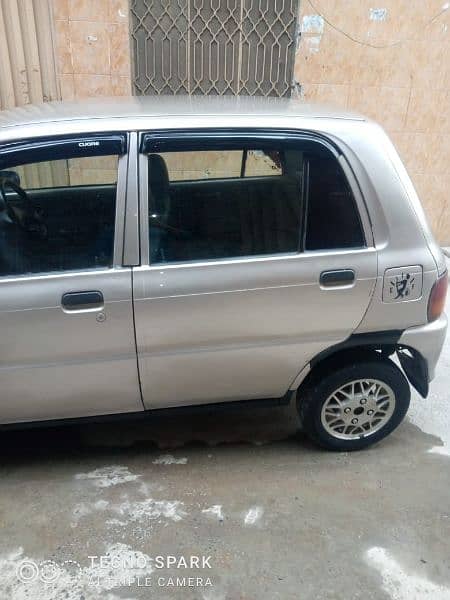 Daihatsu Cuore 2004 9