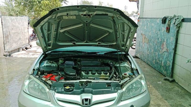 Honda Civic Prosmetic 2004 4