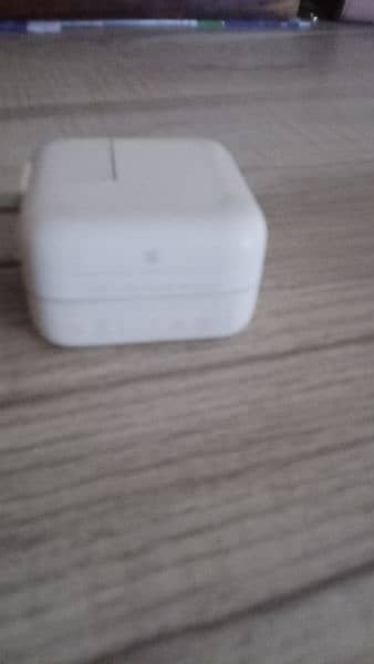 apple original adopter 12w 3