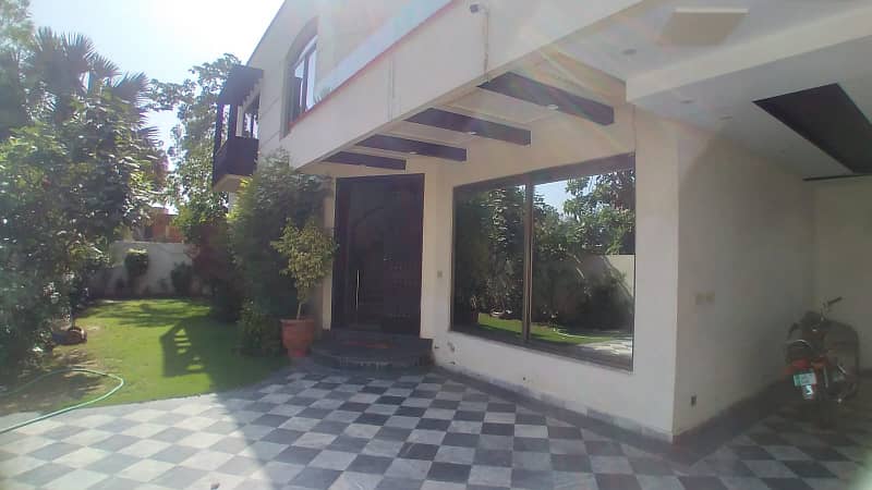 DHA Phase 5, Urgent Sale, House For Sale on Very Cheap Price 0