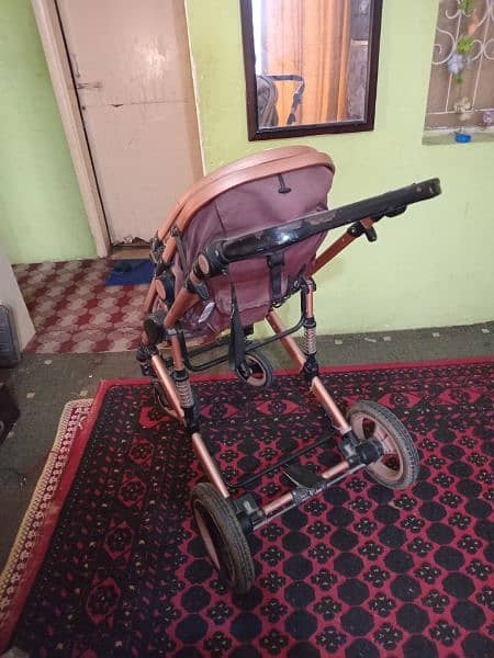 PRAM  : 1 year used pram 2