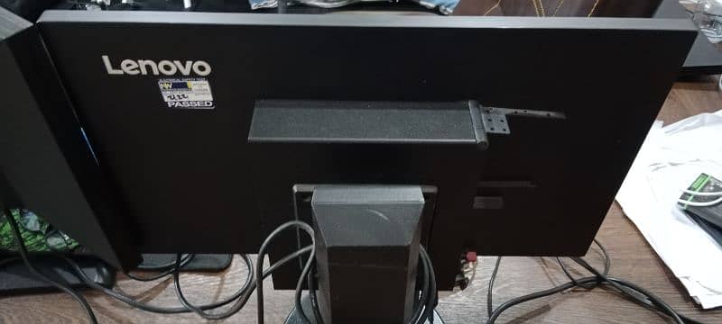 22 inch ThinkPad led IPS full hd 1