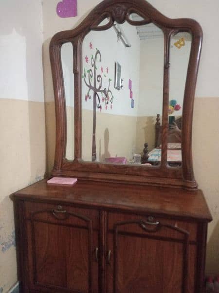Dressing Table 1