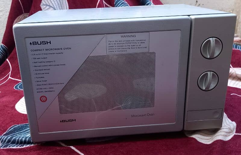 Bush imported 20 liter microwave oven 0