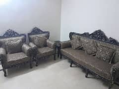 Solid sofa set
