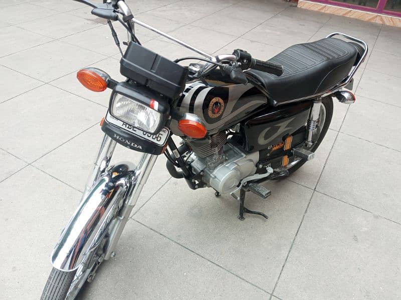 Honda 125 lush condition 3