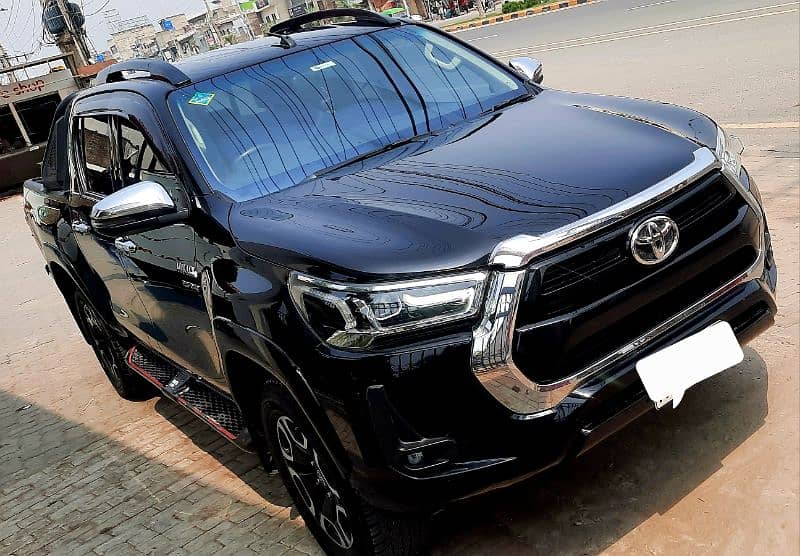 Toyota Hilux Revo 2021 new shape 1