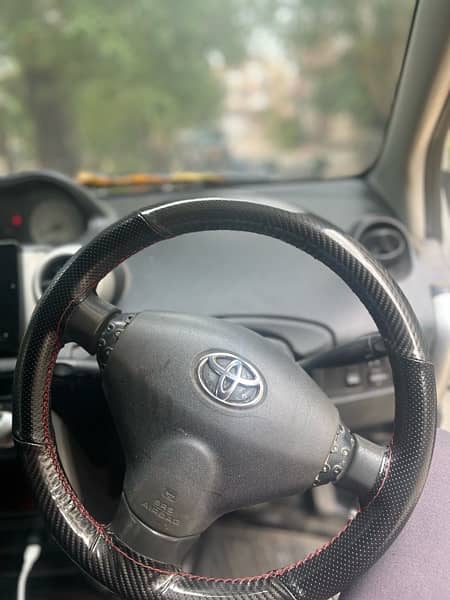 Toyota IST 1.3 2004 8