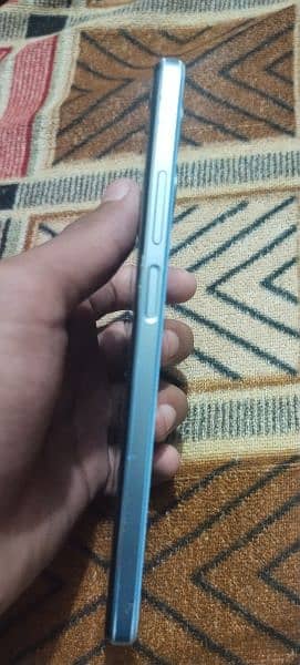 Oppo A17 good condition 3