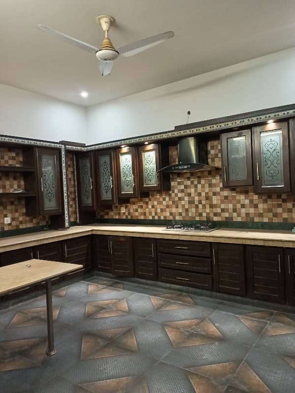 Neet and clean 16 Marla 3 bedroom attach washroom upper portion for rent Prime location demand 120000 3