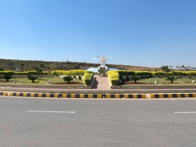 Prime Location Residential Plot Of 300 Square Yards In DHA City - Sector 11E Is Available 0