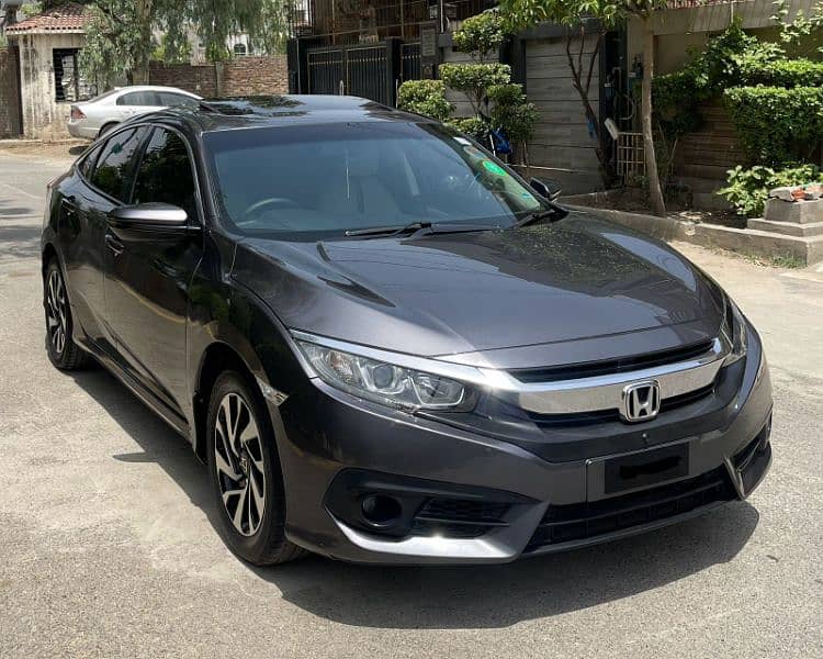 Honda Civic Oriel 2016 0