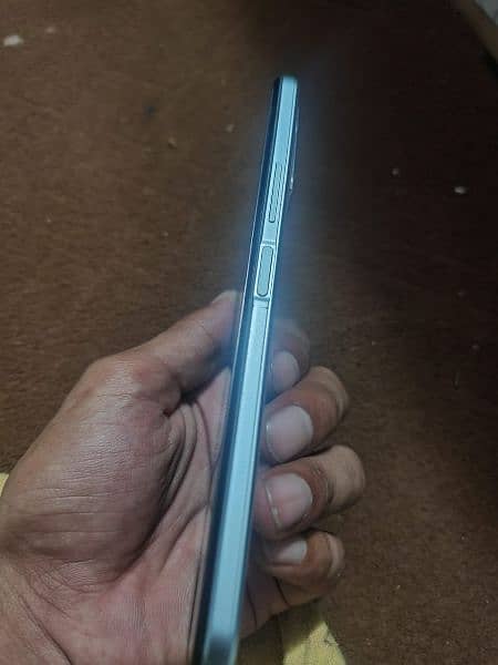 Vivo Y21 0