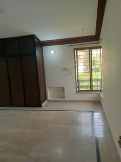 3bedroom 1 Kanal Upper Portion For Rent In DHA Phase 1 d BLOCK