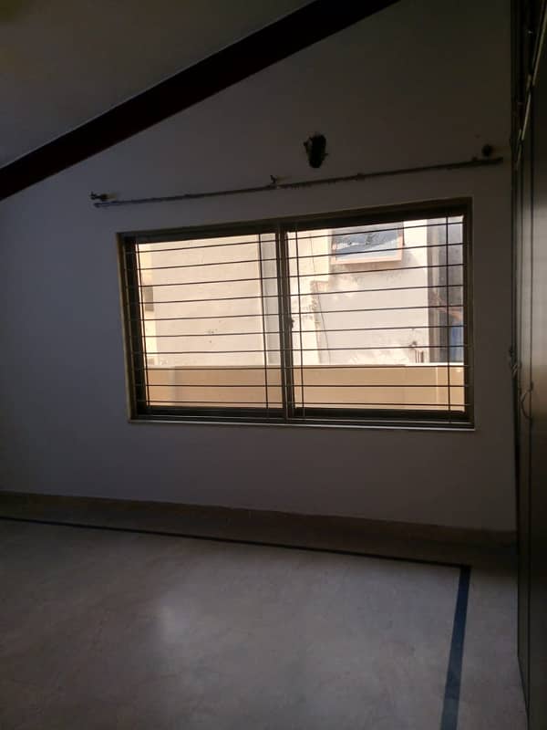 3bedroom 1 Kanal Upper Portion For Rent In DHA Phase 1 d BLOCK 13