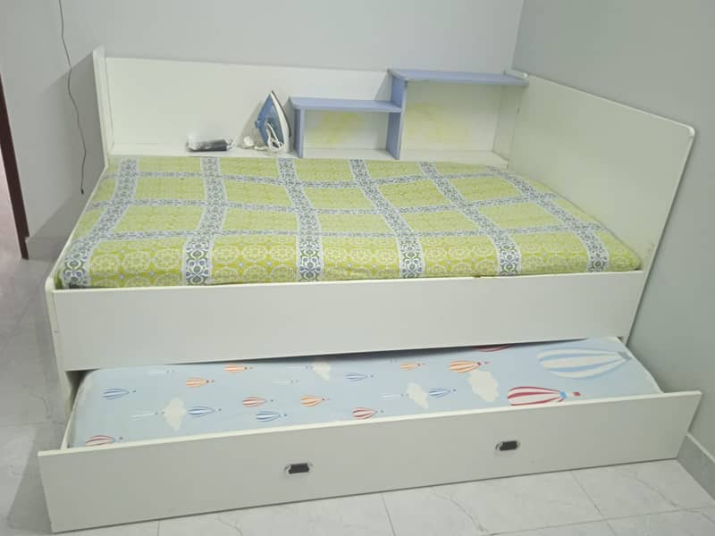 Bedroom Furniture with children beds for sale 6