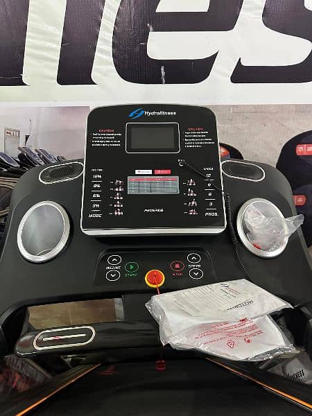 Gym Manufacturer / Home use Treadmills / Commercial Treadmills 8