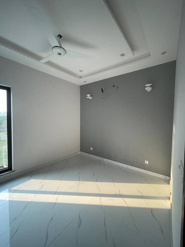 Brand New 5 Marla Modern Design House for Sale Near Park 0