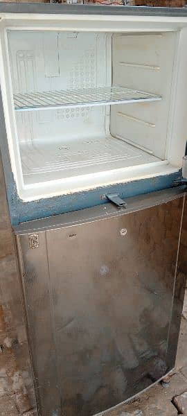 dawlance fridge for sale all ok 8