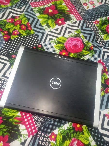 Dell Laptop Xps m1530 with Free Charger 6
