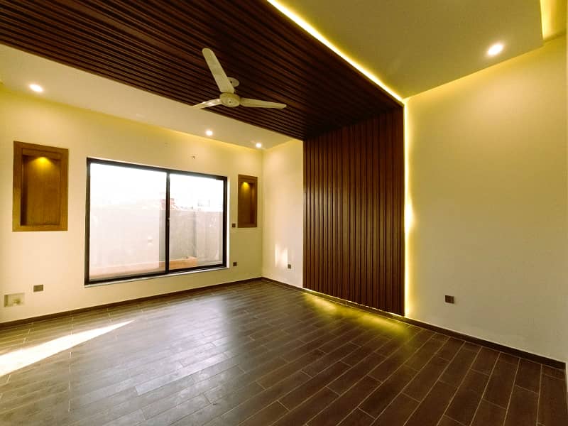 Brand New Luxury 1 kanal House Available For Sale in Bahria Town Rawalpindi 16